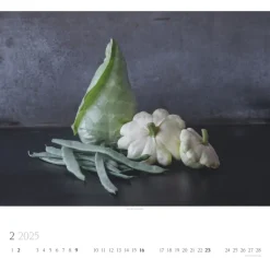 Weingarten Food Stills Lynn Karlin Kalender 2025